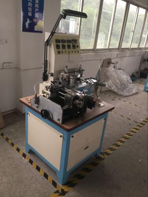 China Máquina profesional 220V/110VAC, máquina del corte y del plegamiento de la etiqueta del cortador de la cinta en venta