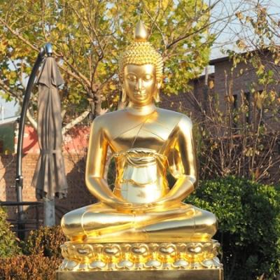 China Vergoldete Bronze-Buddha-Skulptur im Freien Bronze-Buddha-Gartenstatue für die öffentliche Anbetung zu verkaufen