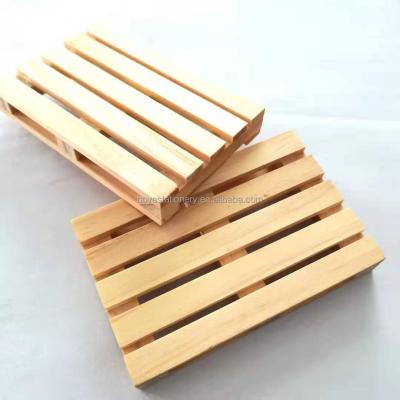 China Wooden construction toy kids building set eco-friendly kids mini art stationery toys wooden board pallet wooden toys for sale