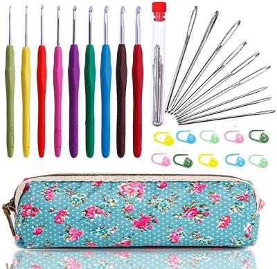 China Ergonomic DIY Crochet Yarn Knitting Needle Crochet Hook Set Case Accessories Blunt Needles for sale