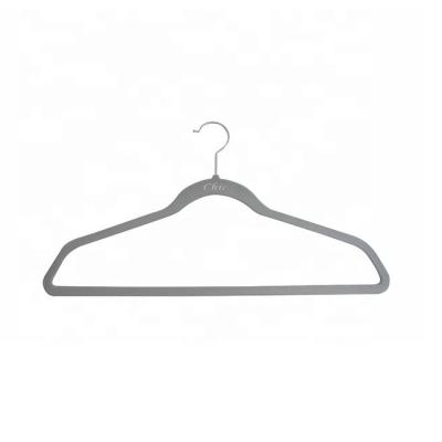 China Multifunctional Coat Hangers Hot Sale Premium Velvet Non Slip Heavy Duty Suits Hangers For Clothes/Pants/Suits for sale