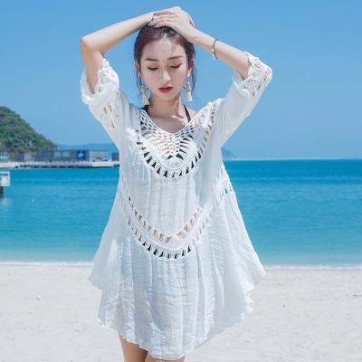 China Cheap Price Anti-UV Beach Cover Up White Tunic Dress Women Clothing Plus Size Beach Cover Ups Hollow Overall for sale