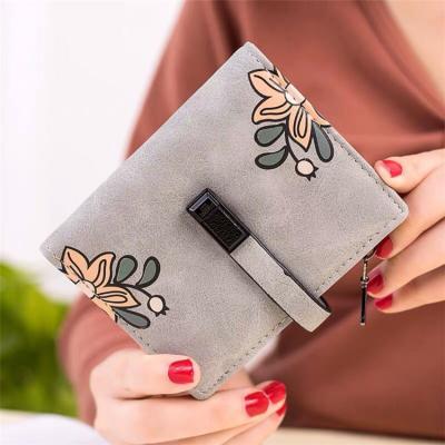 China High Quality Waterproof Matte Pu Leather Women Folding Wallet With Flower Pattern Clutch Cute Casual Bags Ladies Pinch Coin Pockets for sale