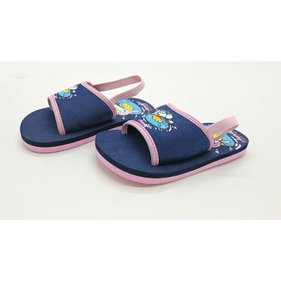 China Lightweight Wholesale Customized Sandals Summer Outdoor Beach Fashion Kids Flat Sandals for sale