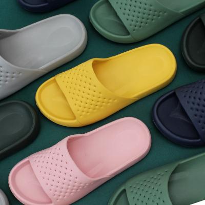 China Fashion Trend EVA Slide Permeable Softer Rubber Sandal With Anatomical Arch Support Side Customized Logo Swim Slippers for sale