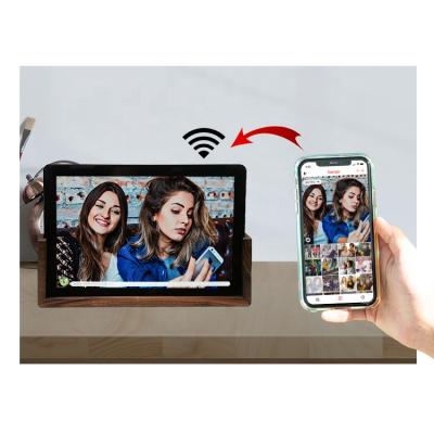 China Smart Wifi Smart Digital Picture Frame IPS Touch Screen Picture Photo Frame With 16GB Memory for sale