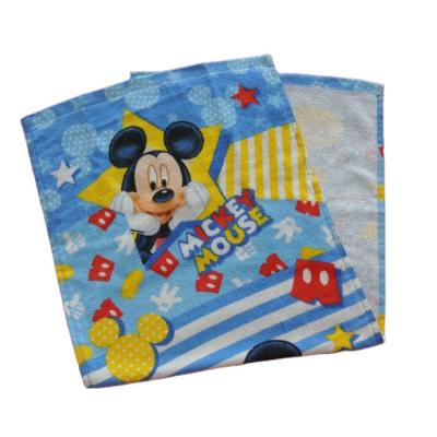 China 100% Cotton Customized Quick Dry Beach Towel Hot Sale Size Absorbent Minnie Mouse Kids Safe Towel for sale