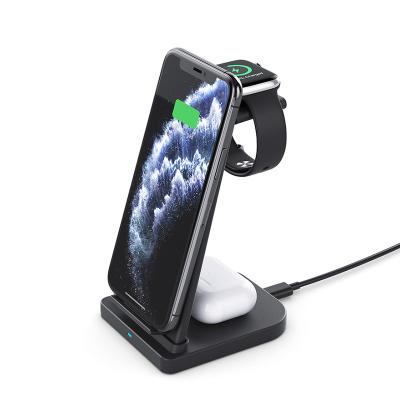 China 3 in 1 Wireless Charging Station 2020 New Arrivals Watch Earphone Cell Phone 3 in 1 Universal Wireless Charging Station Qi Wireless Charger for iPhone for sale