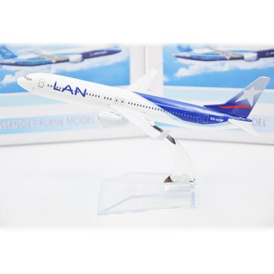 China Los planes blancos de los aviones modelo del Lan B787, fundieron equipos antiguos de los aviones a troquel modelo en venta