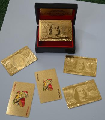 China Wooden box $100 Dollar Gold Playing Cards with Both sides gold foil Material for sale