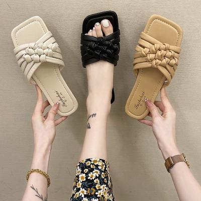 China Fashion trend women's sandals 2021 new summer hemp slippers flat bottom leisure fashion beach outdoor woven slippers for sale