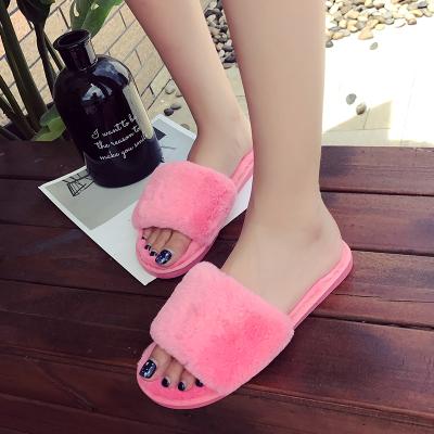 China Fashion Trend Women's Winter Flip Flops Plush Home Shoes Ladies Soft Bedroom Shoes For Women 2021 for sale