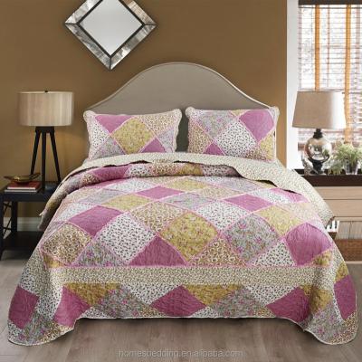 China Factory supply high quality BEDDING HOMES vintage printed ultrasonic patchwork home use bedspread for sale