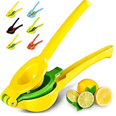 China Useful Portable Plastic Manual Fruit Squeezer Machine Kitchen Hand Fruit Squeezer Household Instruments Fruit Squeezer Useful Lemon Squeezer for sale