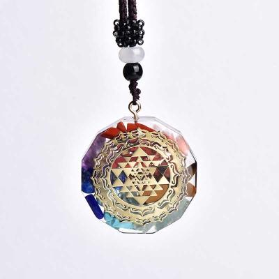 China China Energy Crystal Gravel Resin Pendant Mixture Wicca Chakra Meditation7 Chakra Pendant for sale