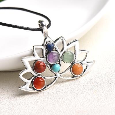 China Jewelry Crystal Amulet Charm Stone Gift Raw Natural Pendant From Europe 7 Chakrae Necklaces for sale