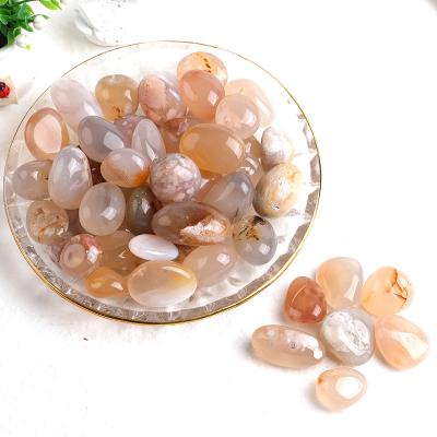 China Low Price Crystal Gravel Aquarium Crystal Stone Irregular Polish Crystal Tumbled From Europe for sale