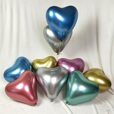 China Fashional and practical wholesale gold latex balloon chrome color heart shape metallic latex balloon for party decoration supplies for sale