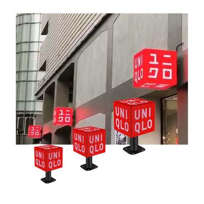 China Outdoor Mall 200mm P2.5 LED Cube Wall Mounted Ceiling Install Magic Cube LED Sign 5 Sides Easy To Maintain With 200x200nn LED Module for sale