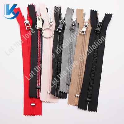 China Wholesale Viable Colored Short End Reverse Colored Nylon Zipper Coil Zipper Coil China 3# 5# Zipper for sale