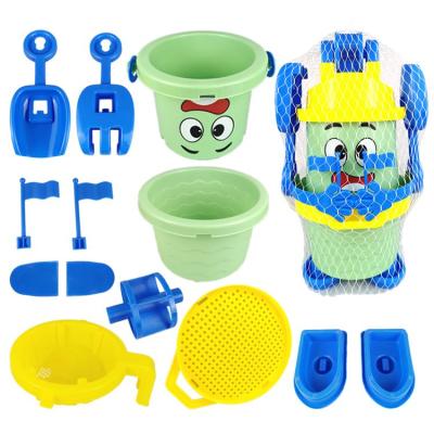 China Wholesale pp environmental protection material kids water bucket with shovel mussels animal beach toys bucket set for sale