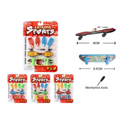 China Wholesale Plastic Mini Finger Skateboard Deck With Mini Sway 2 IN 1 Customizable Skatepark Ramp Set for sale