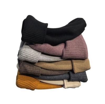 China High Quality COMMON COMMON Street Soft Colorful Knit Winter Woolen Hats For Women for sale