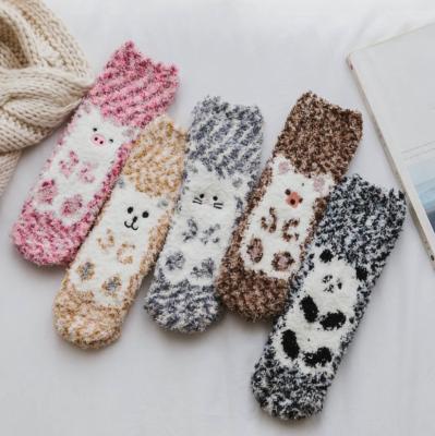 China Nice Winter Sustainable Colorful Quality Thick Cartoon Animal Embroidered Stockings For Women for sale