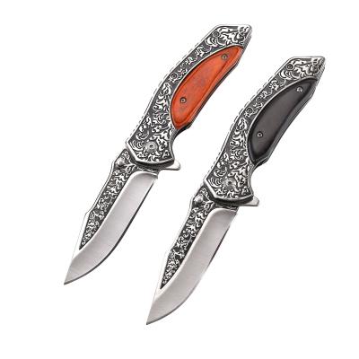 China Popular Wholesale Popular Steel Wooden Handle Gift Flower Pattern Camping Outdoor Pocket Knife for sale