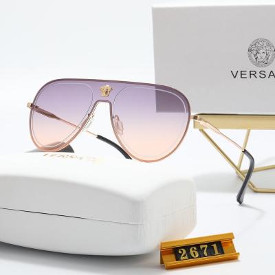 China Outdoor Eyewear 2671 1:1 Designer Sunglasses Women Fashion Big Frame Gradient Lens Retro Men UV Glasses Unisex Luxury Eyewear for sale