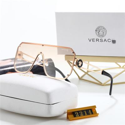 China Outdoor Eyewear 2214 Brand Designer 1:1 Sunglasses Women Fashion Big Frame Gradient Lens Retro Luxury Unisex UV Men Eyewear for sale