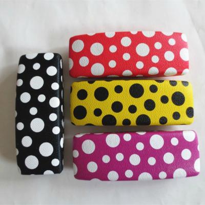 China Fashionable glasses cases with spot design leather for sale