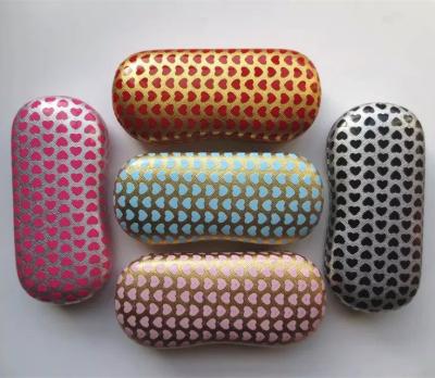 China Fashionable glasses cases with heart design leather for sale