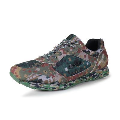 China 2021 new arrival cheap sheos men's anti slip shoes EVA outdoor camouflage work hike boot hiking shoes for men for sale