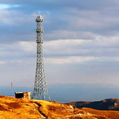 China Modern design Q235/Q345/SS400/ST37-2/ST52/Q420/Q460/S235JR/S275JR/S355JR modern design 4 leg wifi gsm antenna communications tower is the communications tower at the House for sale