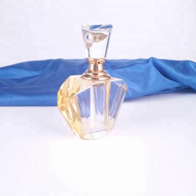 China Gift Crystal Glass Perfume Bottle High Quality K9 Gold Glass Perfume Bottle for sale