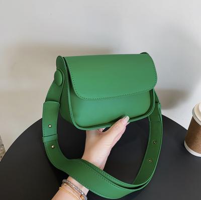 China 2022 New Fashion Lady Korean Women's Bag Mini Single Shoulder Ladies Hand Insti Soft Style Small Square Bag Mobile Phone Bags for sale