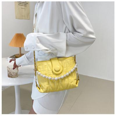 China New Fashion Women's Handbag 2039 Women's Bag Capacity Lady Large Shoulder Bag Soft Simple Chain Lady Tote Bag Single Messenger Handbags for sale