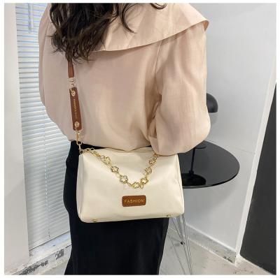 China 2022 New Fashion Lady Korean Women's Bag Mini Single Shoulder Ladies Hand Insti Soft Style Small Square Bag Mobile Phone Bags for sale