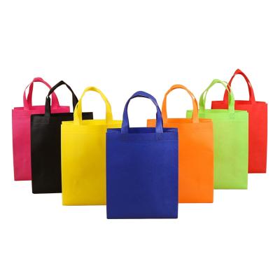 China Custom Logo Non Woven Bag Large Eco-friendly Heat Seal Laminated Non Woven Bag Shop Bag for sale