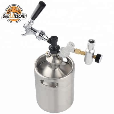 China Beer Bar Home Brew 2L 5L Stainless Steel Mini Draft Beer Dispenser Keg With Logo Custom for sale