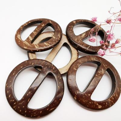 China Dry Cleaning OEM Customized Adjustable Slider Natural Coconut Shell Buckle For Apparel Decoration for sale