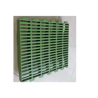 China Farms Plastic Slat Piglet Leakage Dung Plate Factory Wholesale Pig Flooring System Plasticslat for sale