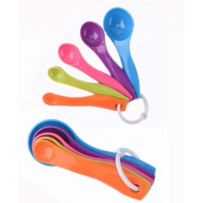 China Viable Mixed Colors Plastic Measuring Spoons 5 Piece Scale Set For Cooking And Baking for sale