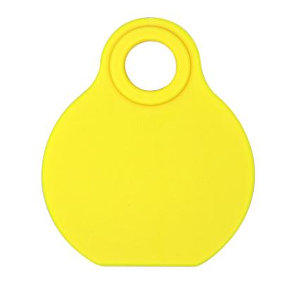 China Durable 80*65mm Animal Neck Tag For Farm Management With Yellow Red Color For Poultry Tracking Animal for sale