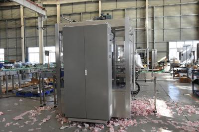 Cina OEM customized fully automatic high speed Shrinking sleeve labeling machine 72000BPH for Wahaha Group's square PET bottle beverage production line in vendita