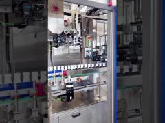0319 High-speed roller sleeve labeling machine, can pack up to 58,000 containers per hour