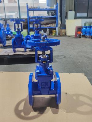 Cina High Pressure Flanged Gate Valve With PN10 / PN16 / 125lb - 150lb Pressure Rating For Industrial in vendita