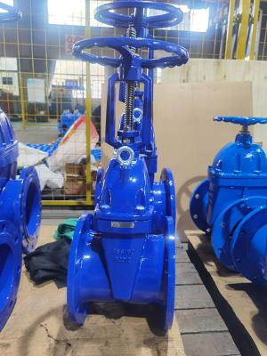 China DN50-DN800 / 2''-32'' Cast Iron Gate Valve Soft Seat Design For Industrial for sale