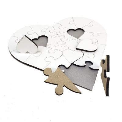 China 2021 Hot Sale Diy Cartoon Toy Heart White Sublimation Wooden Jigsaw Puzzle for sale